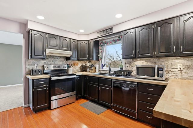 147 Leewood Street, Manchester, NH 03103