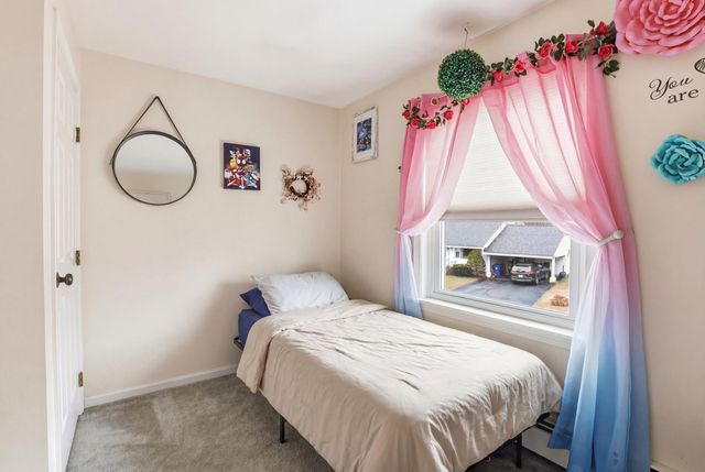 147 Leewood Street, Manchester, NH 03103
