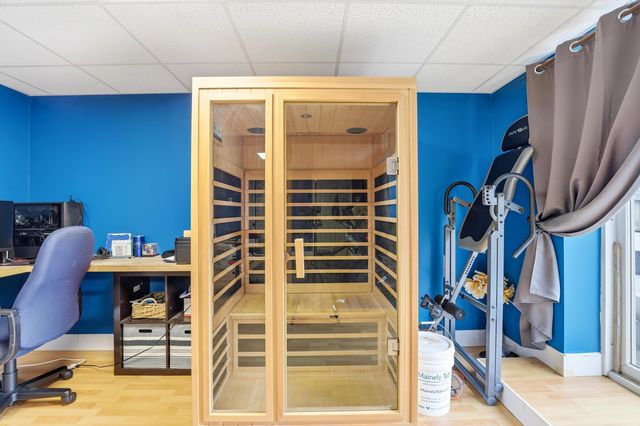 147 Leewood Street, Manchester, NH 03103