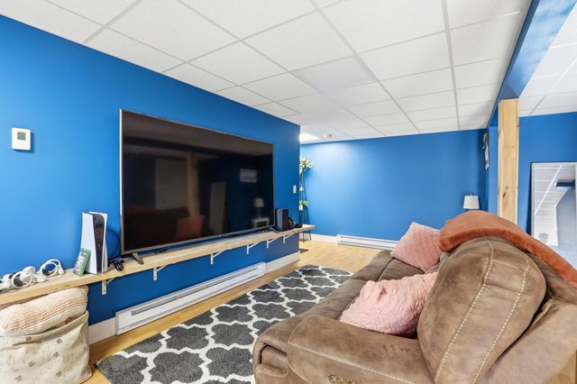 147 Leewood Street, Manchester, NH 03103