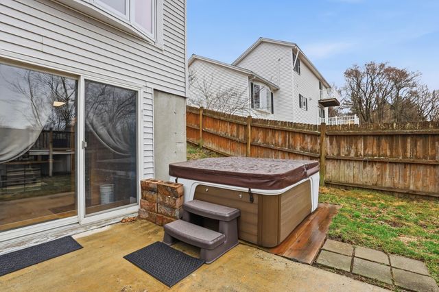 147 Leewood Street, Manchester, NH 03103