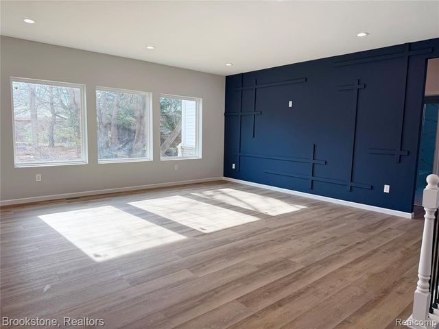 37116 Moravian Drive, Clinton Township, MI 48036