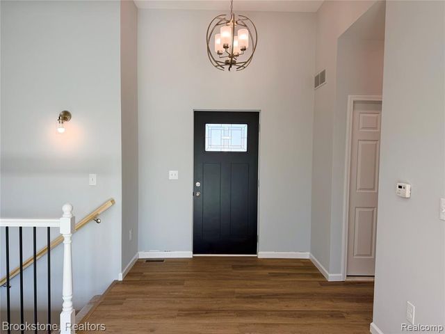 37116 Moravian Drive, Clinton Township, MI 48036