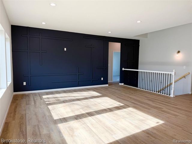 37116 Moravian Drive, Clinton Township, MI 48036