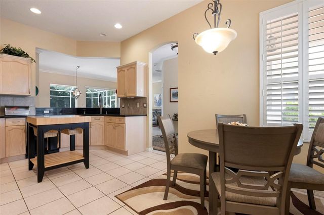 6852 SAGEBRUSH CIRCLE, Sarasota, FL 34243