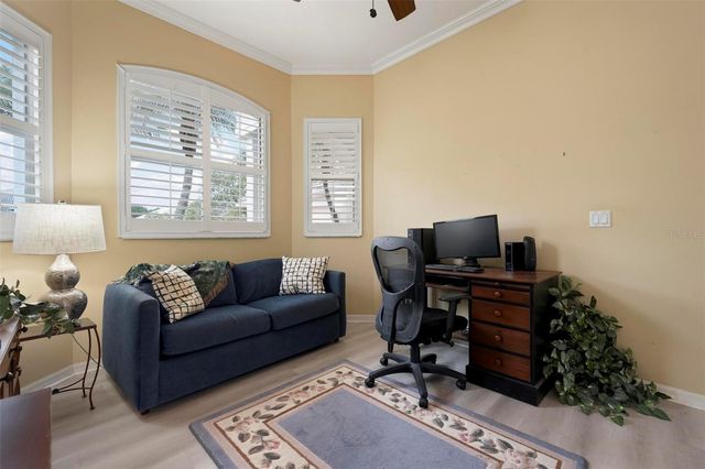 6852 SAGEBRUSH CIRCLE, Sarasota, FL 34243