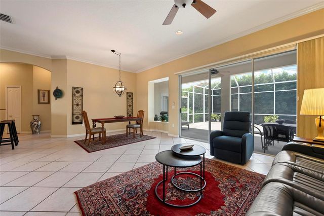 6852 SAGEBRUSH CIRCLE, Sarasota, FL 34243