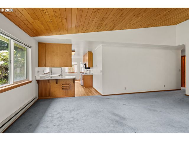 17345 BLUEBERRY Dr, Brookings, OR 97415