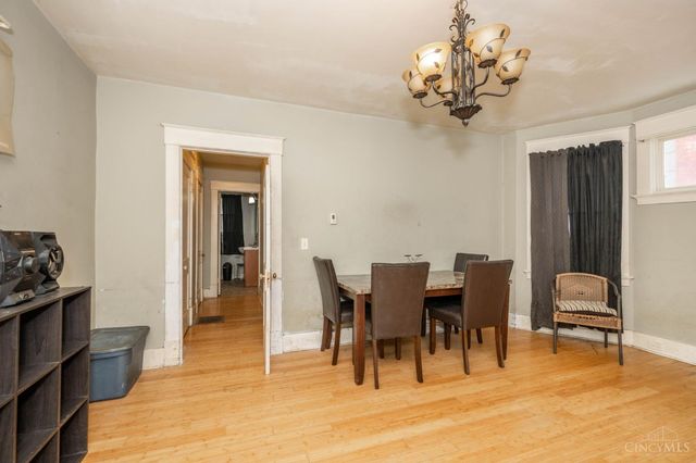 836 Harris Avenue, Cincinnati, OH 45205