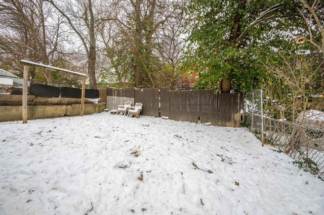 836 Harris Avenue, Cincinnati, OH 45205