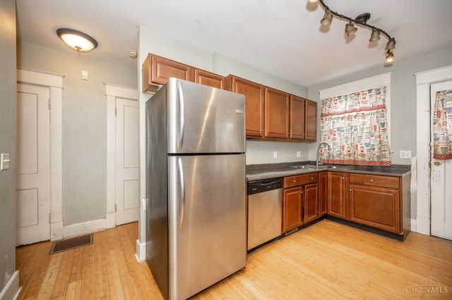 836 Harris Avenue, Cincinnati, OH 45205