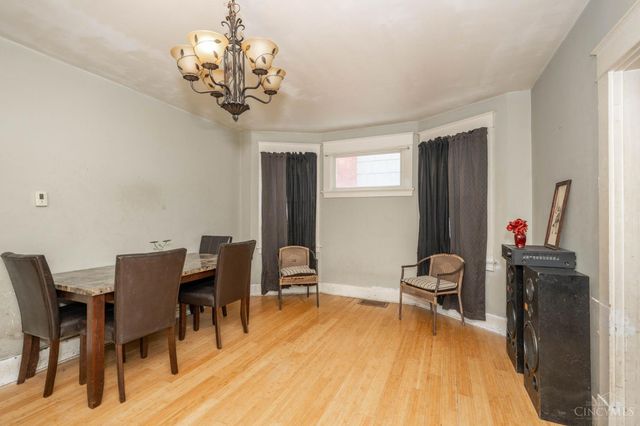 836 Harris Avenue, Cincinnati, OH 45205