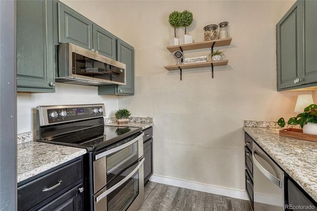 1050 S Waco Way, Aurora, CO 80017