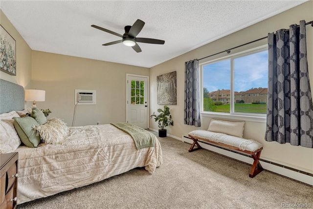 1050 S Waco Way, Aurora, CO 80017