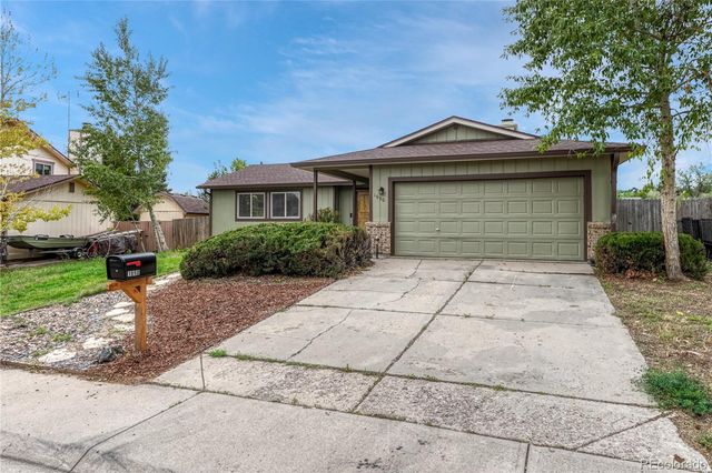 1050 S Waco Way, Aurora, CO 80017