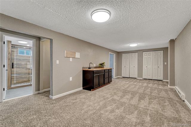 1050 S Waco Way, Aurora, CO 80017