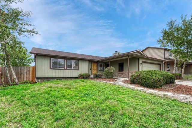 1050 S Waco Way, Aurora, CO 80017