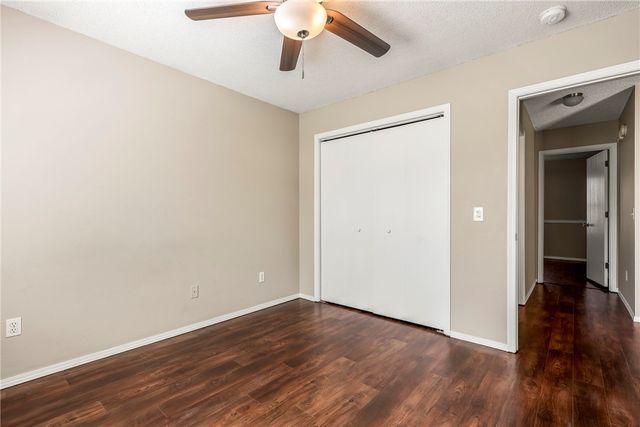 1601 Cresent Street, Bentonville, AR 72712