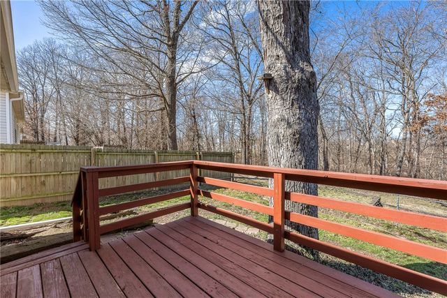 1601 Cresent Street, Bentonville, AR 72712