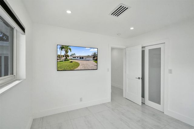 1960 SE 5th Court, Pompano Beach, FL 33060