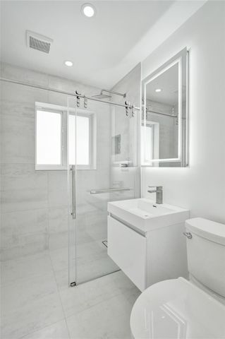 1960 SE 5th Court, Pompano Beach, FL 33060