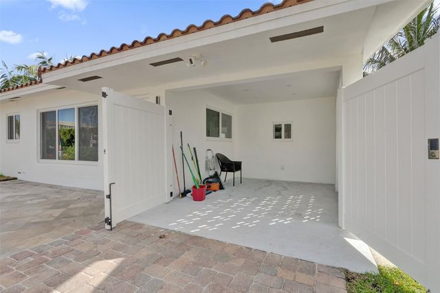 1960 SE 5th Court, Pompano Beach, FL 33060