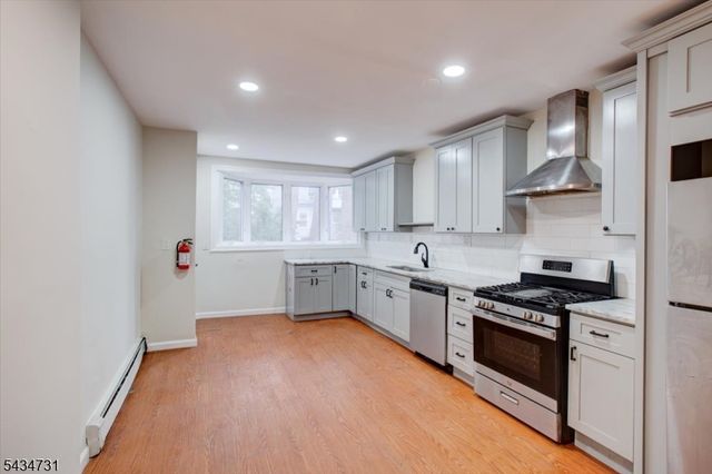 163 Greenwood Ave, East Orange City, NJ 07017
