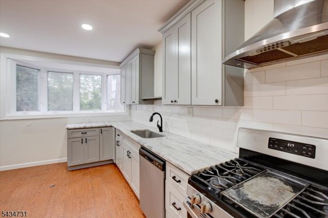 163 Greenwood Ave, East Orange City, NJ 07017