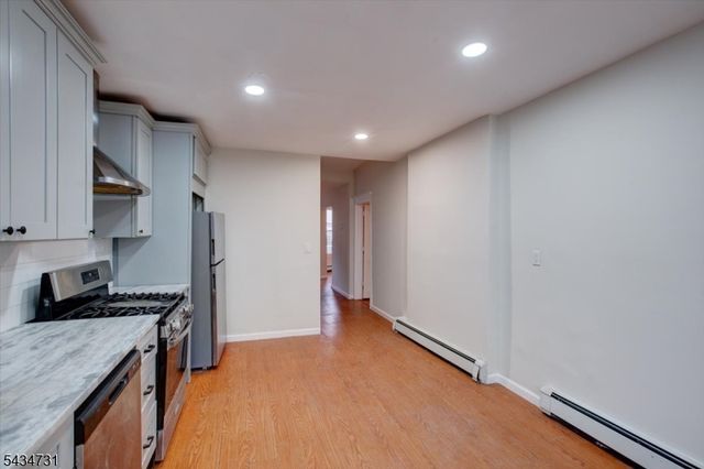 163 Greenwood Ave, East Orange City, NJ 07017
