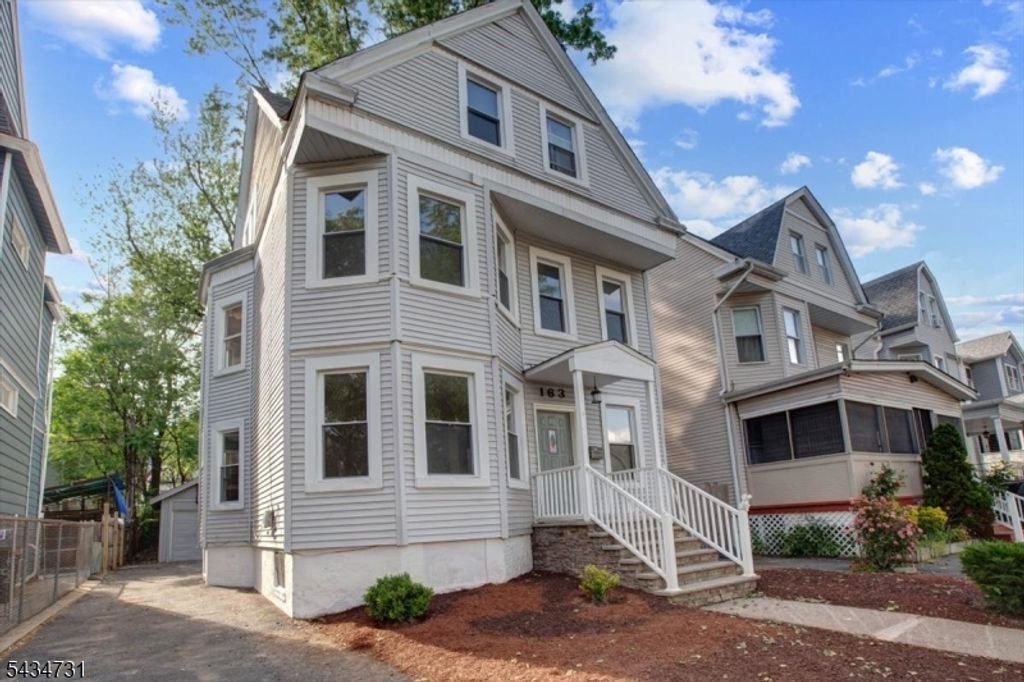 163 Greenwood Ave, East Orange City, NJ 07017