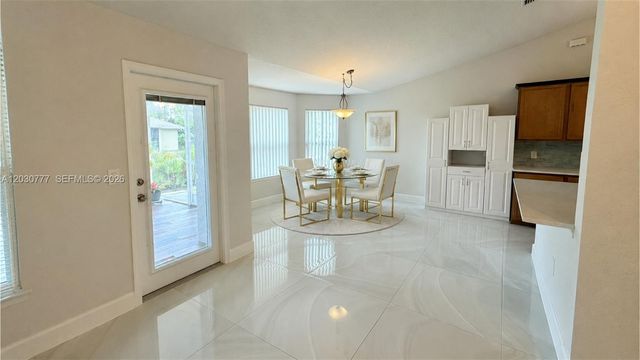 372 Rockland Street, Lehigh Acres, FL 33972