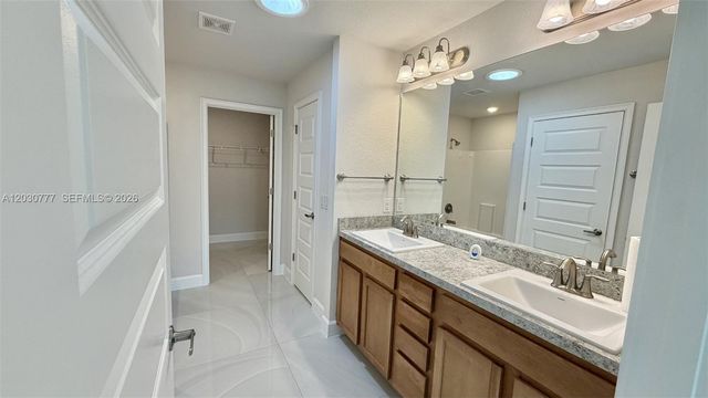 372 Rockland Street, Lehigh Acres, FL 33972