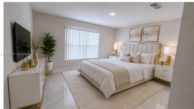 372 Rockland Street, Lehigh Acres, FL 33972