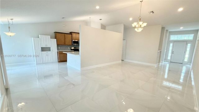 372 Rockland Street, Lehigh Acres, FL 33972