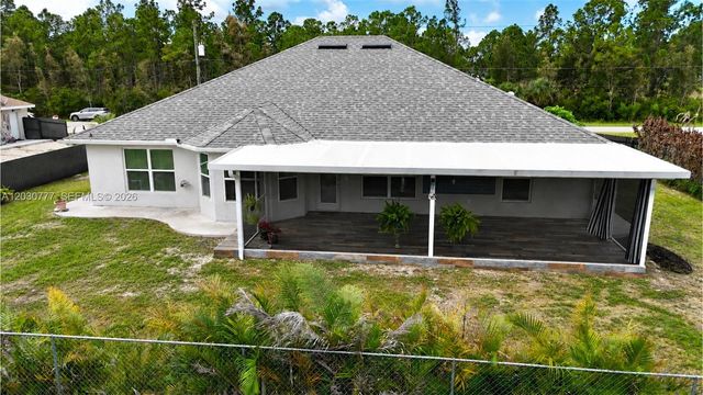 372 Rockland Street, Lehigh Acres, FL 33972