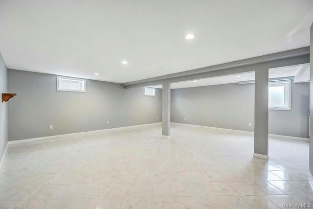 16 Jerome Road, Sound Beach, NY 11789