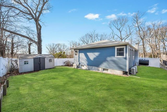 16 Jerome Road, Sound Beach, NY 11789