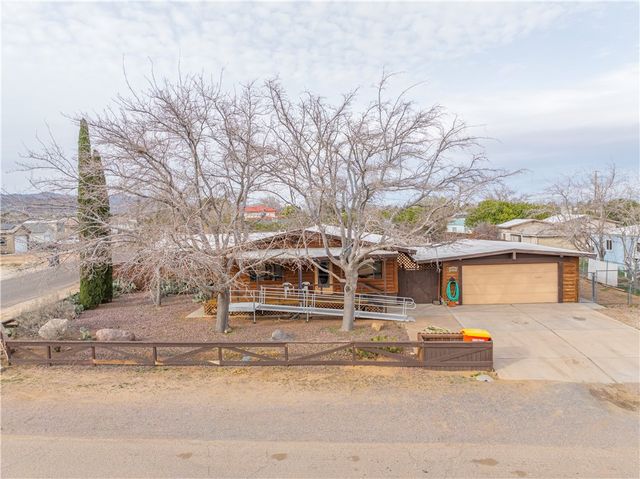 1405 E Devlin Avenue, Kingman, AZ 86409