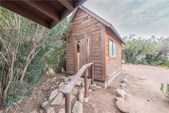 1405 E Devlin Avenue, Kingman, AZ 86409