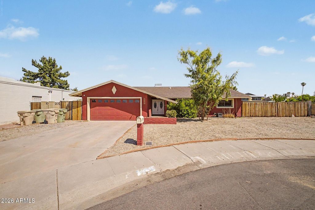 4834 W KALER Circle, Glendale, AZ 85301 — exterior