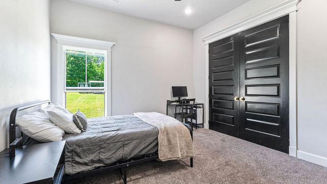 13725 N Mt Olive, Gravette, AR 72736