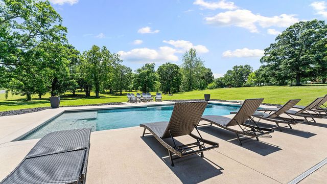 13725 N Mt Olive, Gravette, AR 72736