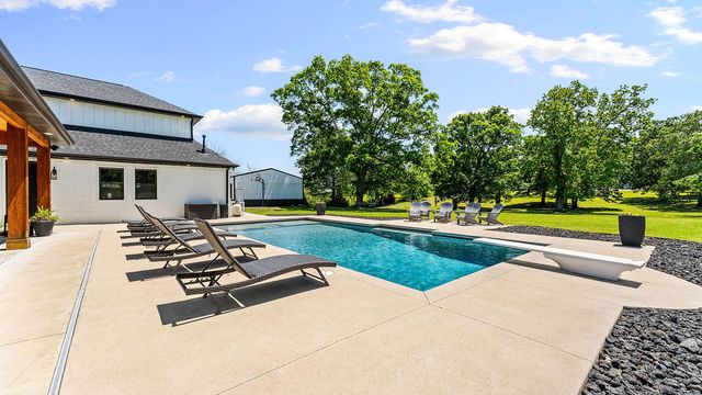 13725 N Mt Olive, Gravette, AR 72736