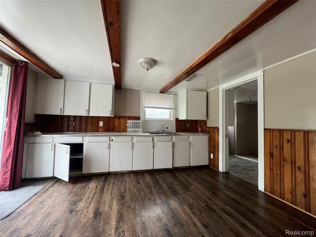 720 Magnolia Drive, Inkster, MI 48141