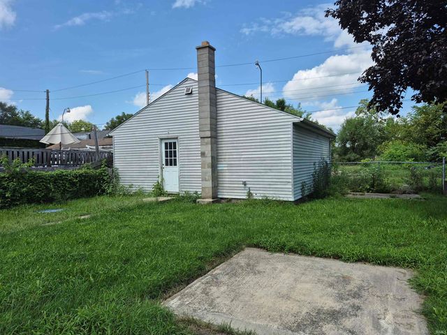148 W Marion Street, Mishawaka, IN 46545