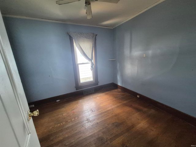 148 W Marion Street, Mishawaka, IN 46545