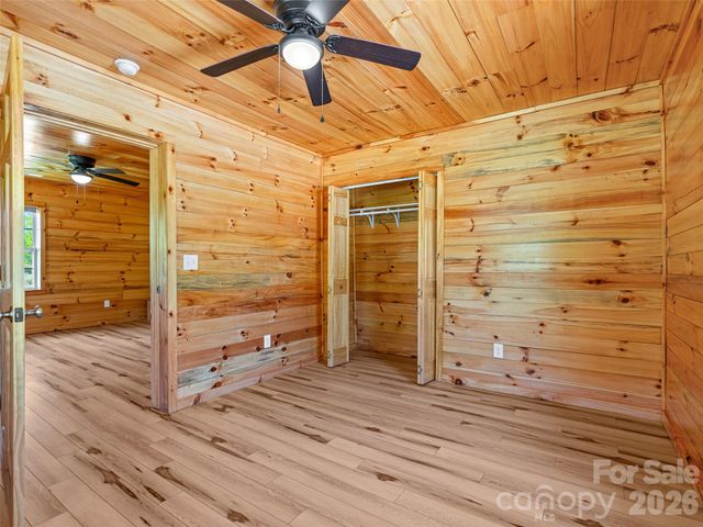 5881 US 23 Highway, Mars Hill, NC 28754