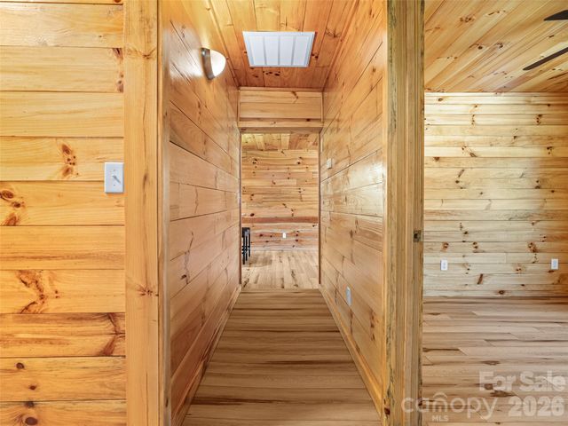 5881 US 23 Highway, Mars Hill, NC 28754