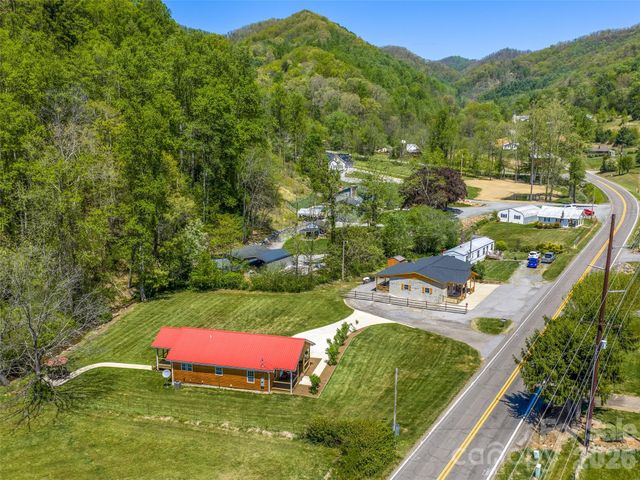 5881 US 23 Highway, Mars Hill, NC 28754