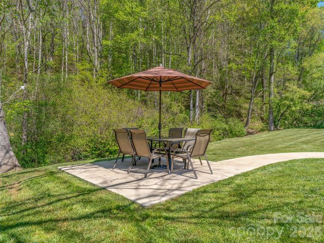 5881 US 23 Highway, Mars Hill, NC 28754